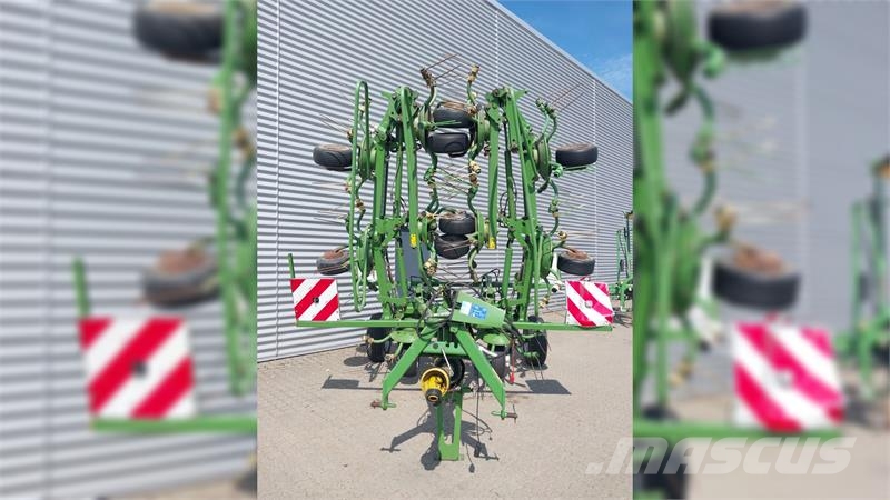Krone KWT 11.22 مكابس وميبسات التبن