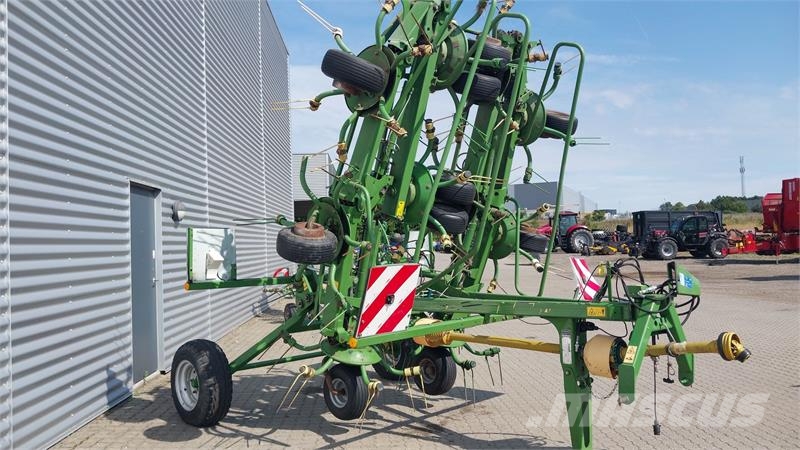 Krone KWT 11.22 مكابس وميبسات التبن