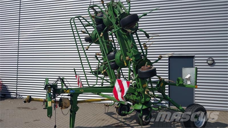 Krone KWT 11.22 مكابس وميبسات التبن