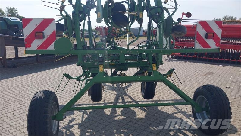 Krone KWT 11.22 مكابس وميبسات التبن