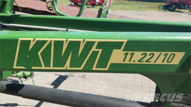 Krone KWT 11.22 مكابس وميبسات التبن