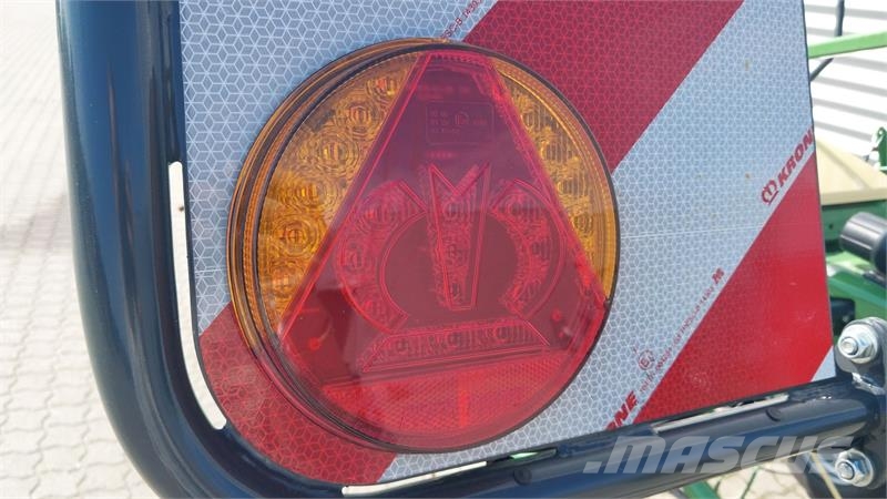 Krone Vendro 470 مكابس وميبسات التبن