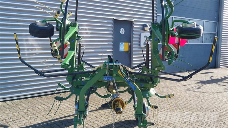 Krone Vendro 470 Fabriksny Rastrilladoras y rastrilladoras giratorias