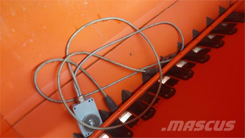 Kuhn 4m HR4003/Integra GII Perforadoras combinadas