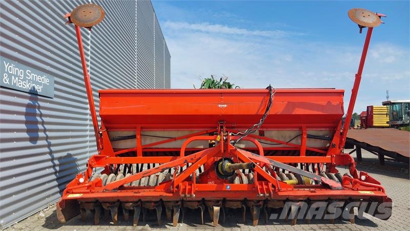 Kuhn 4m HR4003/Integra GII Perforadoras combinadas