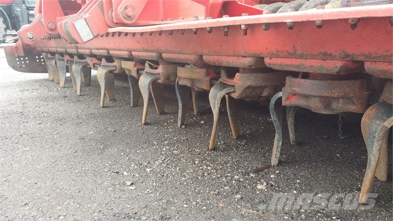 Kuhn 4m HR4003/Integra GII Perforadoras combinadas
