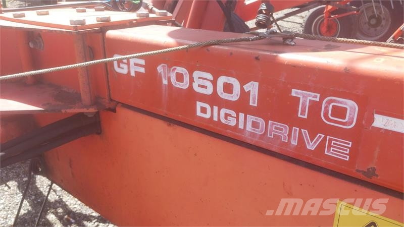 Kuhn GF 10601 Vändare och luftare