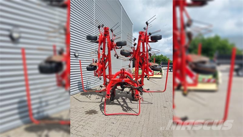 Kuhn GF 8702 Vender مكابس وميبسات التبن