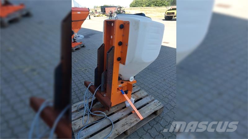 Lehner Polaro 250, saltspreder معدات نشر الرمال والملح