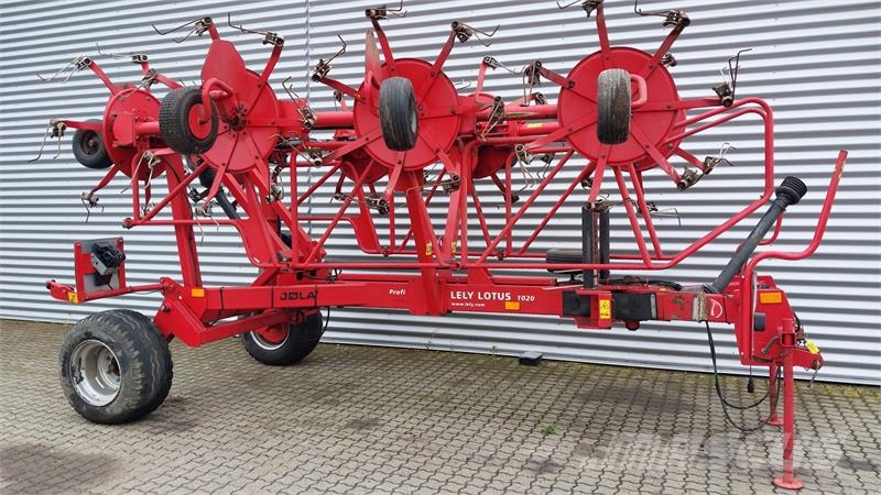 Lely LOTUS 1020 PROFI مكابس وميبسات التبن