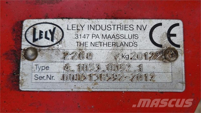 Lely LOTUS 1020 PROFI مكابس وميبسات التبن