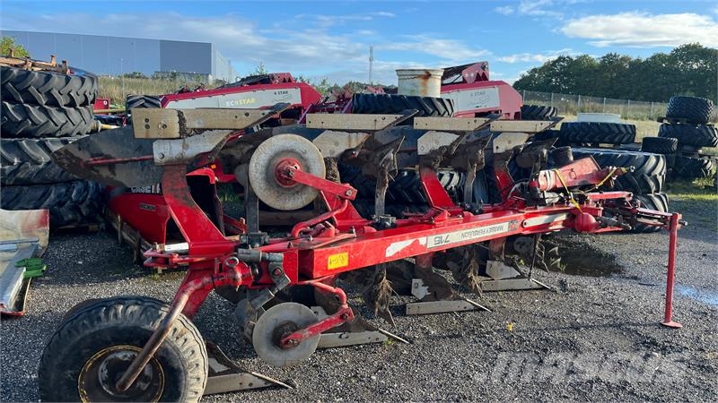 Massey Ferguson 715 Aratri reversibili