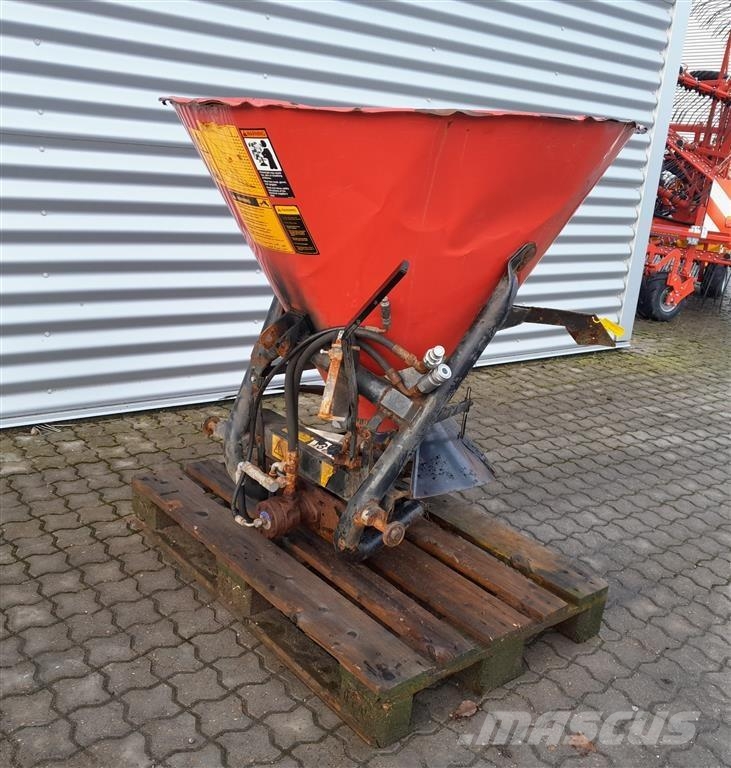  - - - Muratori 500 saltspeder معدات نشر الرمال والملح