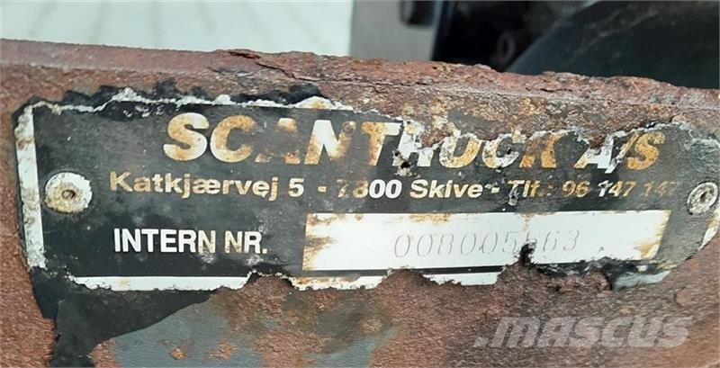  - - - Muratori 500 saltspeder معدات نشر الرمال والملح