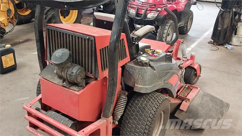 Simplicity Zero Turn Diesel ركوب الحشائش