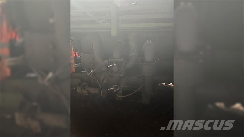- - - Slamsuger/spuler Muud põllumajandusmasinad