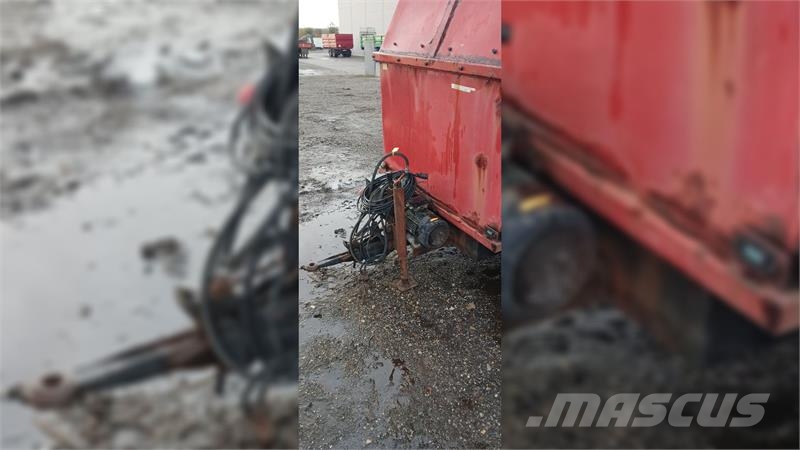 Solus Højtipvogn m. specialopbygning 傾卸式拖車
