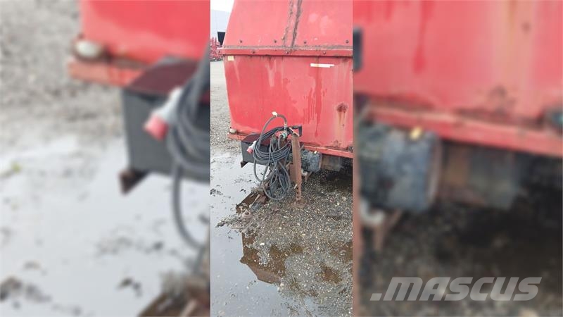 Solus Højtipvogn m. specialopbygning 傾卸式拖車