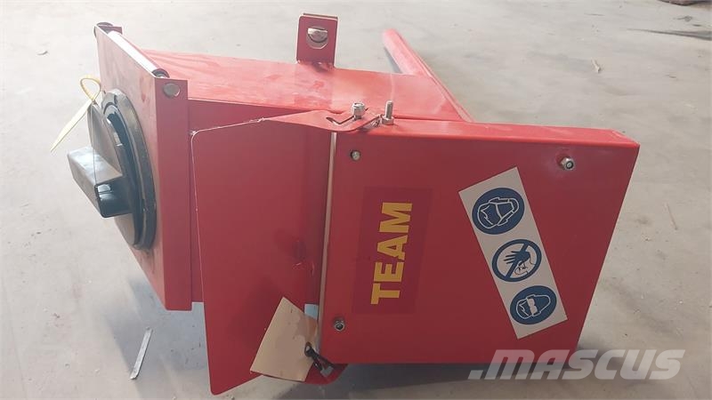  Team Sprayer Tørbejseanlæg F/ 2 Rækker Overgemt ماكينات زراعية - غير ذلك