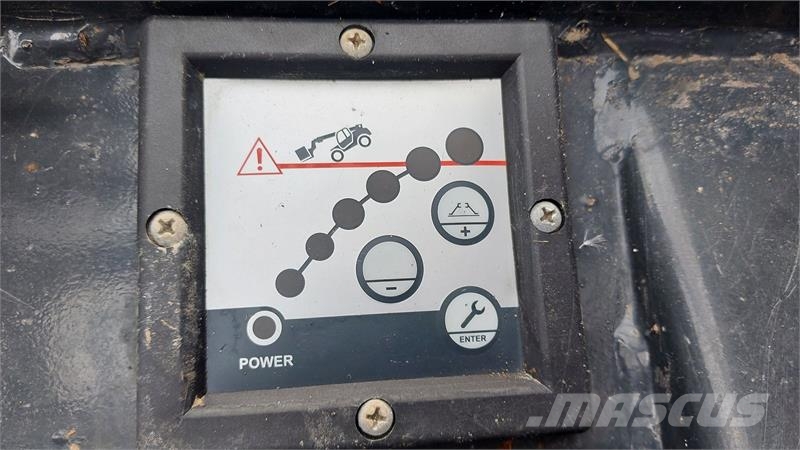Thaler 48T18 m. kabine Teleskoplader