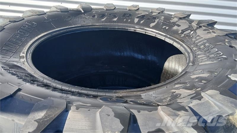 Trelleborg 710/75 R42 2 stk. Pneumatiky, kolesá a ráfiky