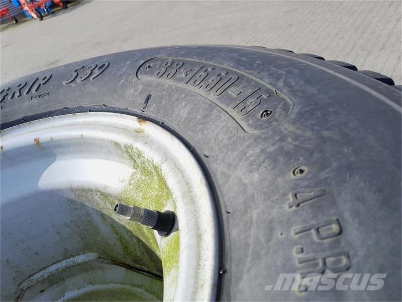 Trelleborg Soft Grip 539 - 33x15.50-15 Gume, točkovi i felne