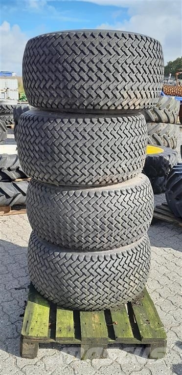 Trelleborg Soft Grip 539 - 33x15.50-15 Gume, točkovi i felne