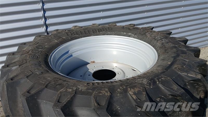 Trelleborg TM800 2 stk. Pneumatiky, kolesá a ráfiky