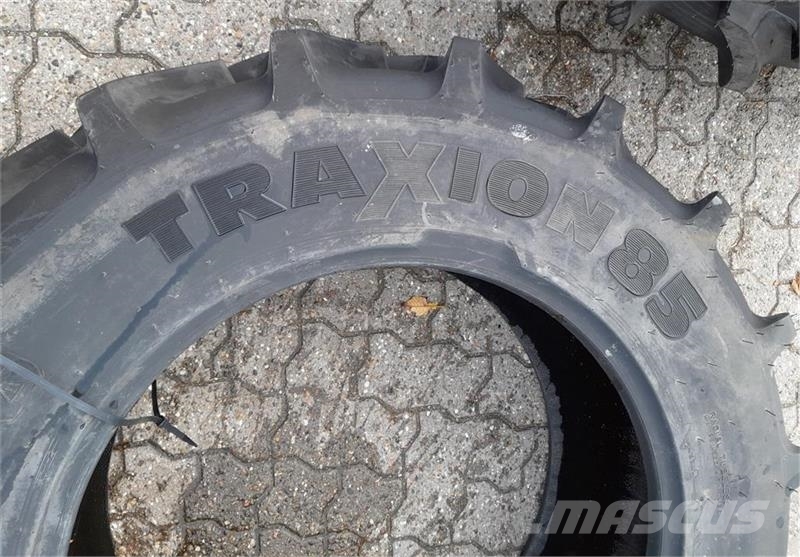 Vredestein 340/85 R28 Traxion 85 Padangos, ratai ir ratlankiai