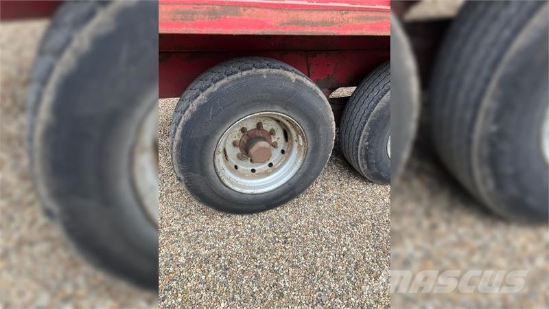 Baastrup 16t Ανατρεπόμενες ρυμούλκες