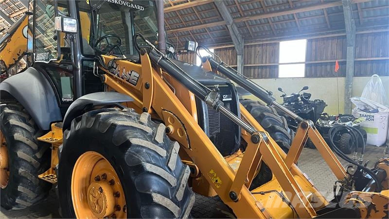 Case 695 ST, 2012, Give, Denmark - Used backhoe loaders - Mascus