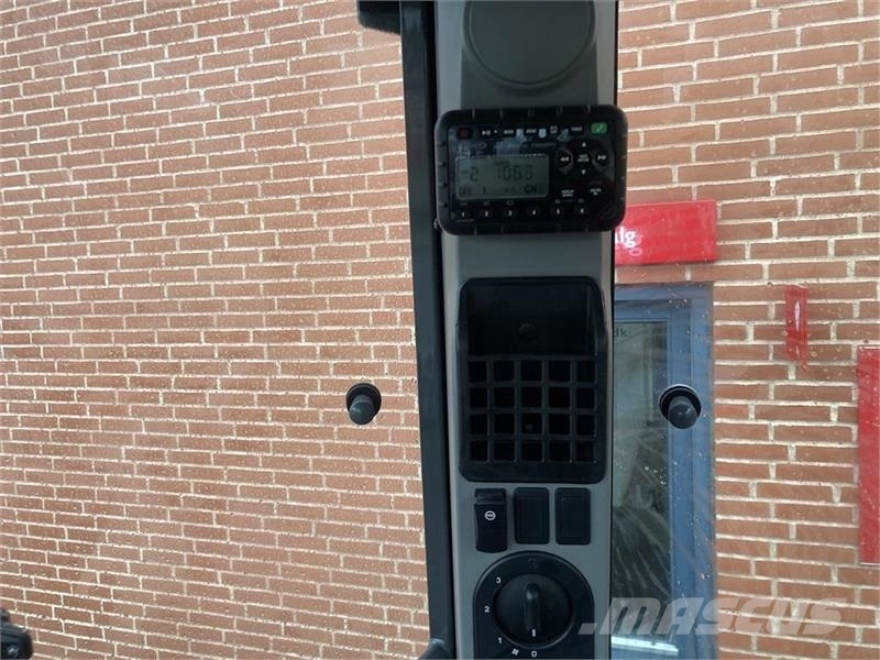 CASE 695 SV den nye model. لوادر ذات جرافات عكسية