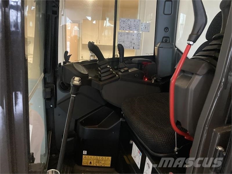 CASE CX19D Minigrävare < 7t