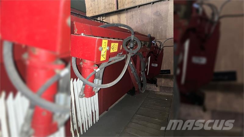 Case IH 35 Fod VariCut 3050 Varioskærebord 联合收割机头