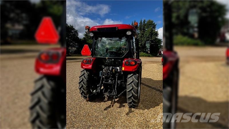 Case IH Farmall 65A الجرارات