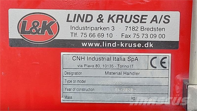 Case IH FARMLIFT 742 مناولات متداخلة