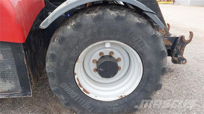 Case IH FARMLIFT 742 مناولات متداخلة