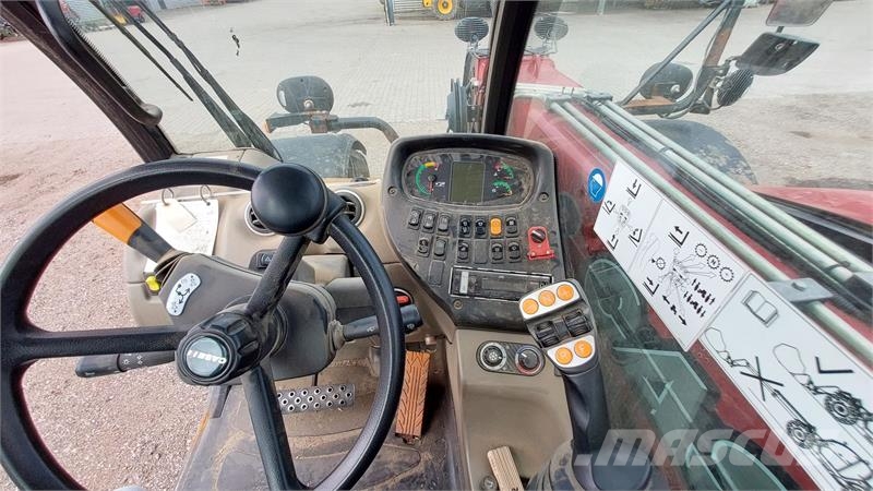 Case IH FARMLIFT 742 مناولات متداخلة