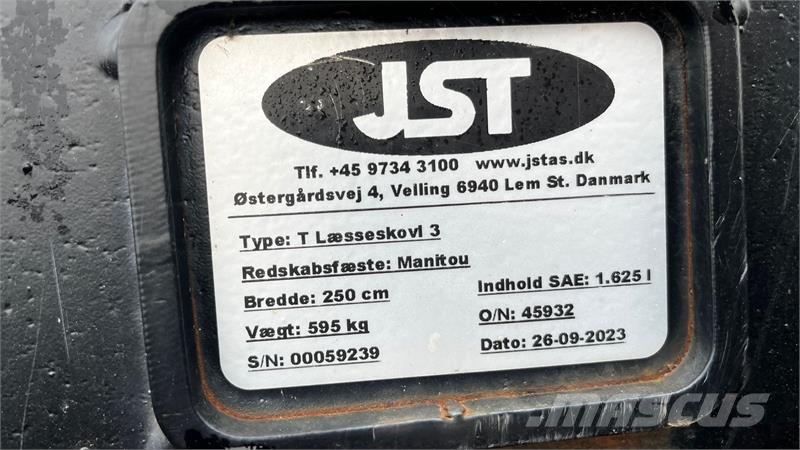 JST T læsseskovl 3 M. Manitou ophæng Кофи