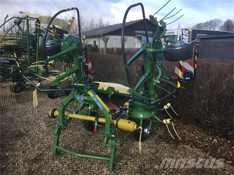 Krone Vendro 470 Fabriksny مكابس وميبسات التبن