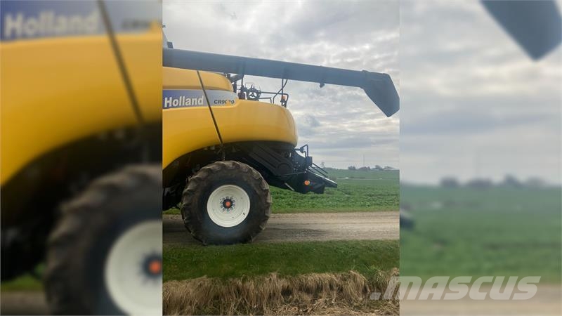 New Holland CR9080 Evolution حصادات
