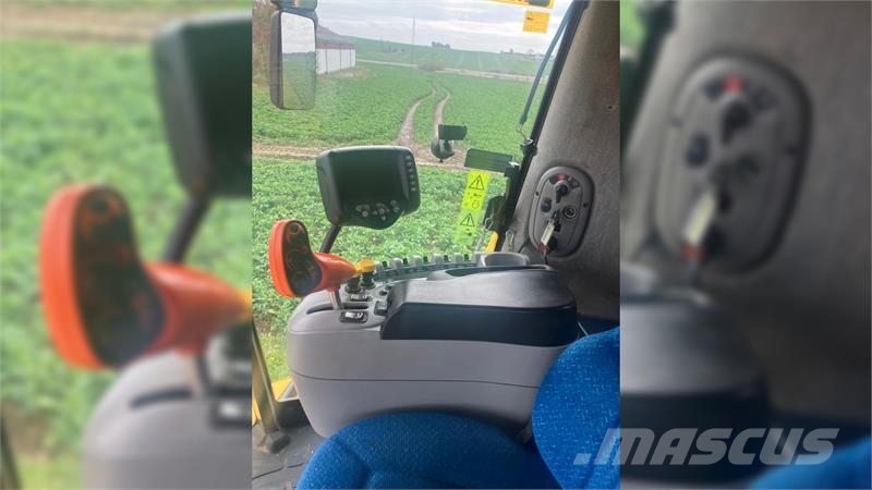 New Holland CR9080 Evolution حصادات