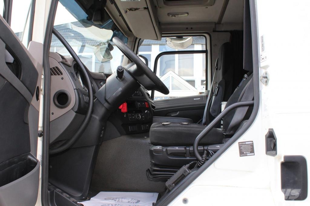 Daf CF 320 Plane Schlafkabine Klima LDW Edscha LBW Priekabos su tentu