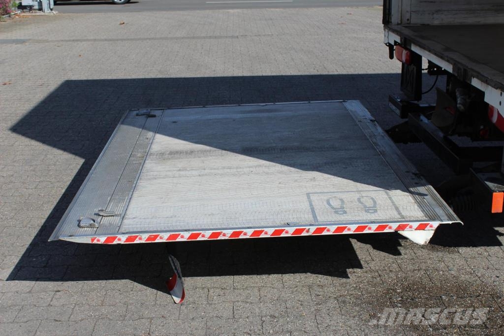 Daf LF 210 Pritscheplane Bordwände ACC AHK 148 Tkm Muut autot