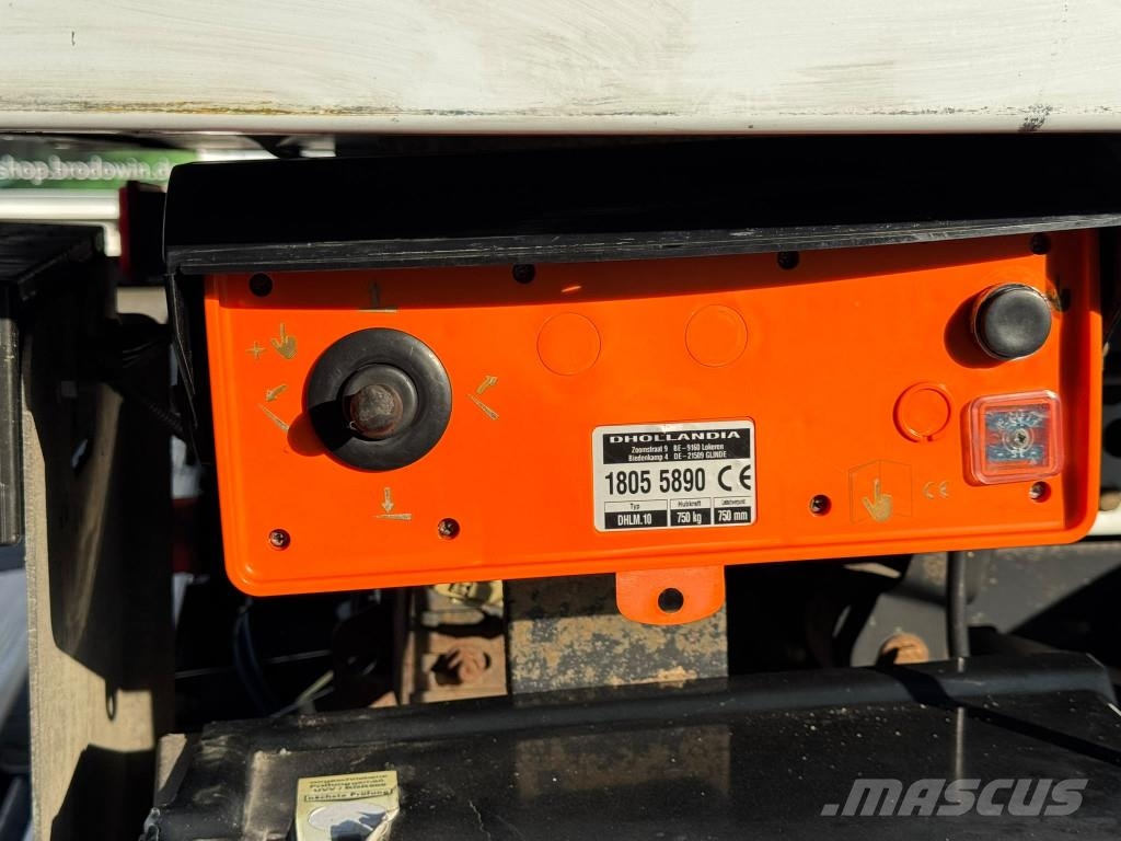 Ford Transit Tiefkühlkoffer Türen+LBW ATM 83tkm! Hűtős