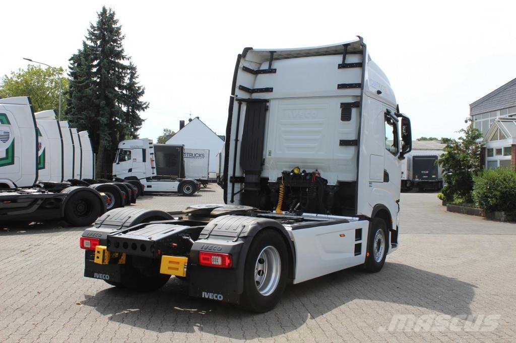 Iveco S-Way 510 Retarder 2Tank Kühlbox Safety Lock Vetopöytäautot