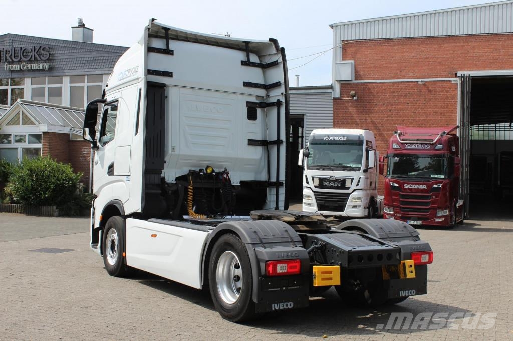 Iveco S-Way 510 Retarder 2Tank Kühlbox Safety Lock Vetopöytäautot