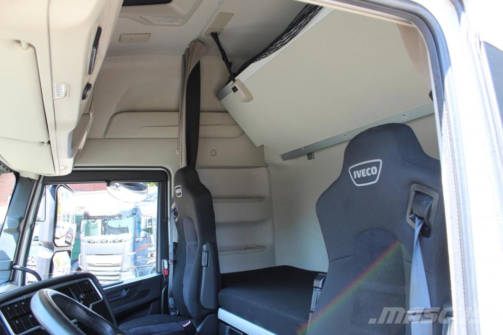 Iveco S-Way 530 Retarder Safety Lock 2Tanks Navi LED وحدات الجر