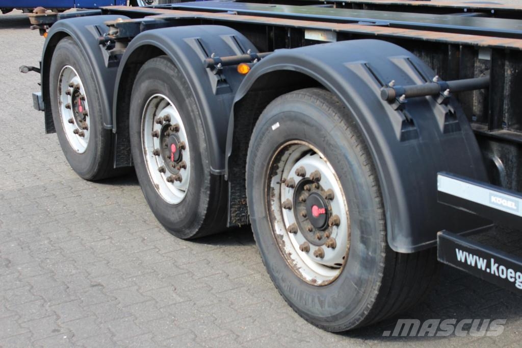 Kögel Multi Container Chassis Port 45 Triplex نصف مقطورة مسطحة منخفضة