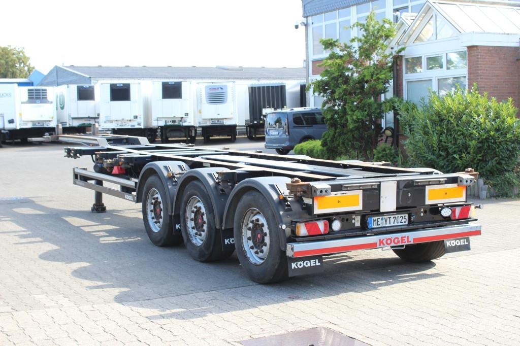 Kögel Multi Container Chassis Port 45 Triplex نصف مقطورة مسطحة منخفضة